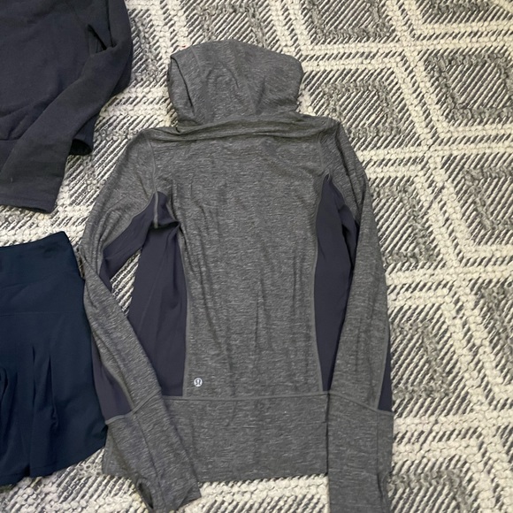 Lululemon size 6 - Picture 11 of 14